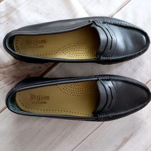 Lug Weejuns Loafer by G.H. Bass